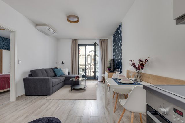Eladó téglalakás, Budapesten, VI. kerületben 99.8 M Ft, 2 szobás