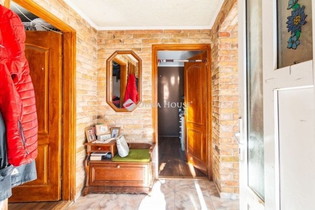 Eladó családi ház, Üllőn 119.9 M Ft, 5 szobás