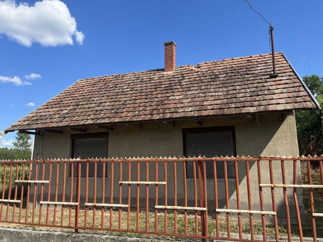 Eladó családi ház, Komádiban 6.5 M Ft, 1 szobás