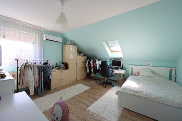 Eladó családi ház, Budapesten, XVII. kerületben 189.9 M Ft