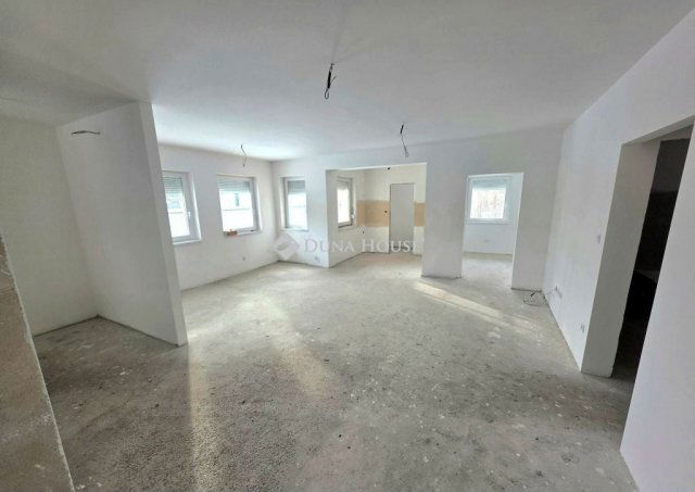 Eladó ikerház, Bugyin 92.99 M Ft, 4 szobás / költözzbe.hu