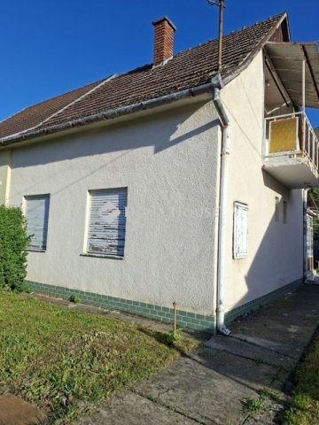 Eladó nyaraló, Harkányban 28.9 M Ft, 3+2 szobás