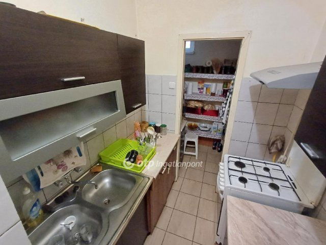 Eladó családi ház, Magyon 19.5 M Ft, 4 szobás