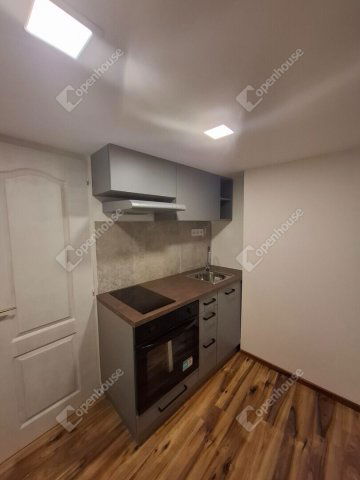 Kiadó téglalakás, albérlet, Budapesten, VIII. kerületben