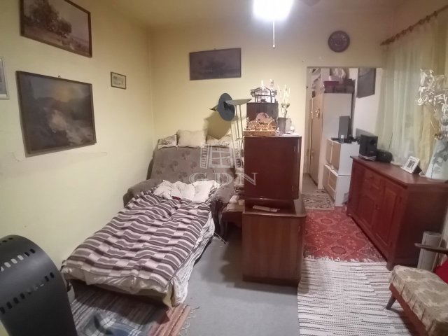 Eladó családi ház, Baján 35 M Ft, 3+1 szobás