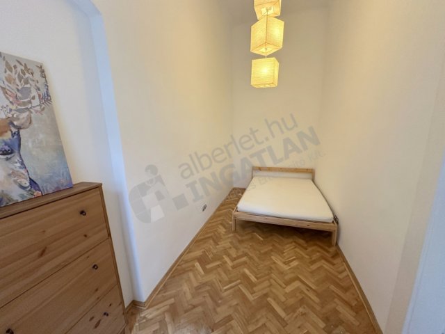 Kiadó téglalakás, albérlet, Budapesten, V. kerületben