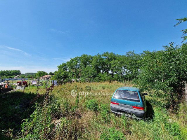 Eladó családi ház, Vámospércsen 9.9 M Ft, 2 szobás