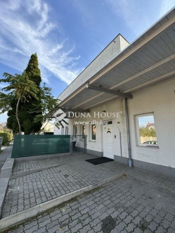 Eladó ipari ingatlan, Budapesten, XX. kerületben 480 M Ft