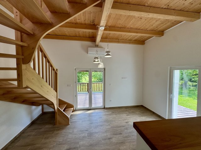 Eladó családi ház, Cserszegtomajon 92 M Ft, 4 szobás
