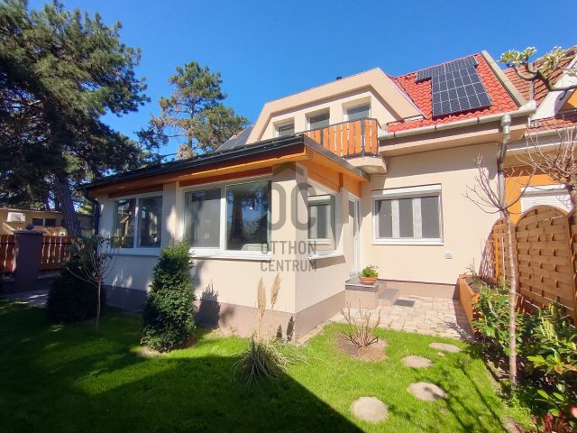 Eladó családi ház, Siófokon 199 M Ft, 4 szobás