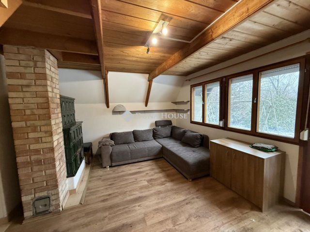 Eladó nyaraló, Esztergomban 24.9 M Ft, 3 szobás