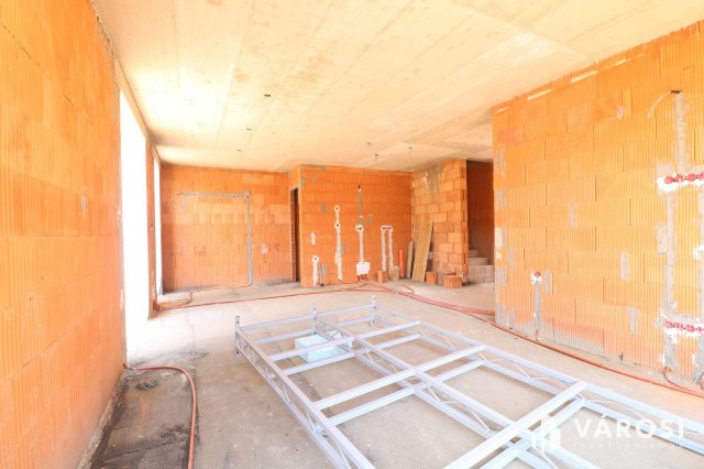 Eladó ikerház, Szegeden 137.5 M Ft, 4 szobás