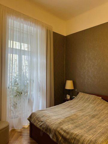 Eladó téglalakás, Budapesten, II. kerületben 145 M Ft, 2 szobás