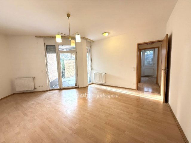 Eladó téglalakás, Budapesten, XVIII. kerületben 68.9 M Ft