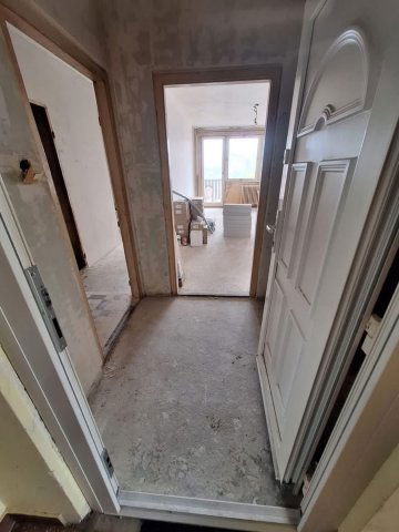 Eladó panellakás, Dunaújvárosban 29 M Ft, 2 szobás