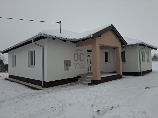 Eladó családi ház, Nagykátán 99.9 M Ft, 3 szobás