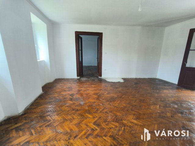 Eladó családi ház, Sátoraljaújhelyen 18.5 M Ft, 4 szobás