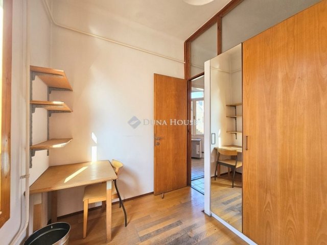 Eladó téglalakás, Budapesten, XI. kerületben 74.9 M Ft, 2 szobás