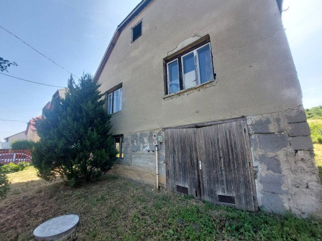 Eladó családi ház, Szalaszenden 6 M Ft, 3 szobás