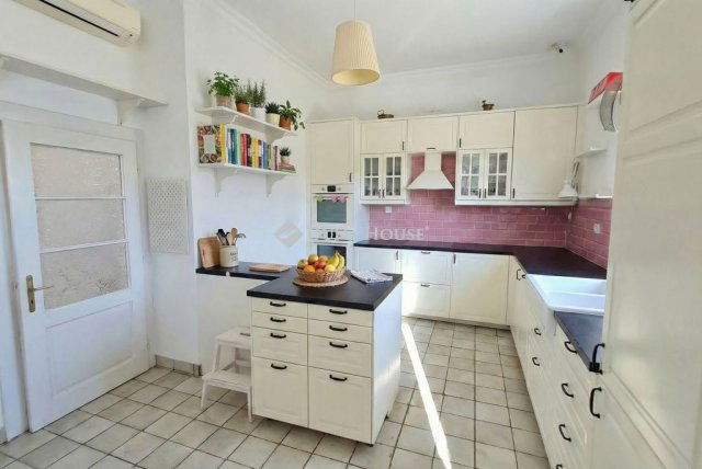 Eladó családi ház, Zalaegerszegen, Zárda utcában 135 M Ft