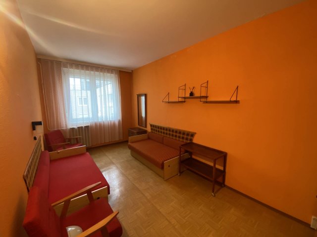 Kiadó téglalakás, albérlet, Tatabányán 160 E Ft / hó