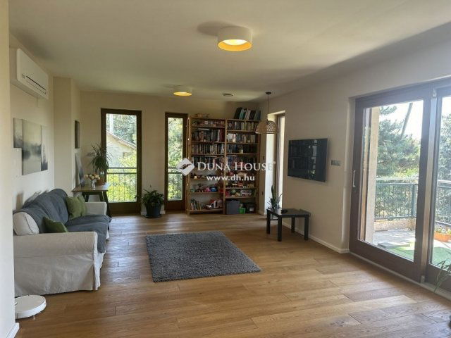 Eladó családi ház, Piliscsabán 205 M Ft, 5 szobás