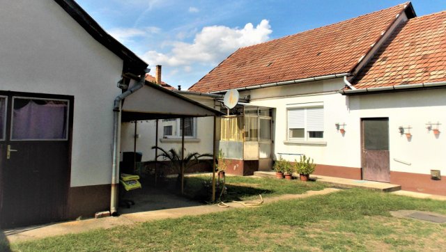 Eladó családi ház, Csólyospáloson 38 M Ft, 3 szobás