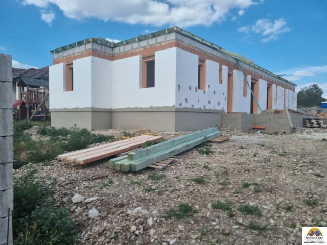 Eladó téglalakás, Érden 60 M Ft, 3 szobás