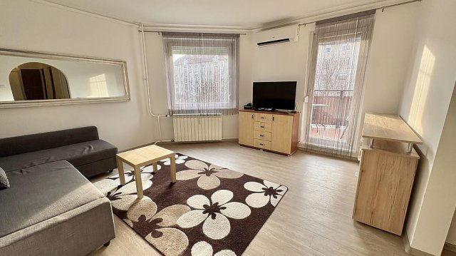 Eladó panellakás, Dunakeszin 79.9 M Ft, 3 szobás