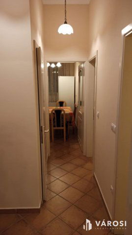 Kiadó téglalakás, albérlet, Debrecenben 249 E Ft / hó, 3 szobás