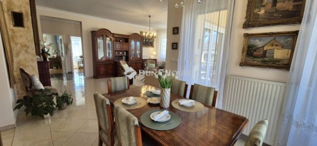 Eladó családi ház, Kecskeméten 139.9 M Ft, 4 szobás