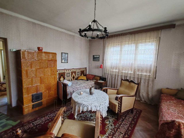 Eladó családi ház, Keszthelyen 125 M Ft, 2 szobás