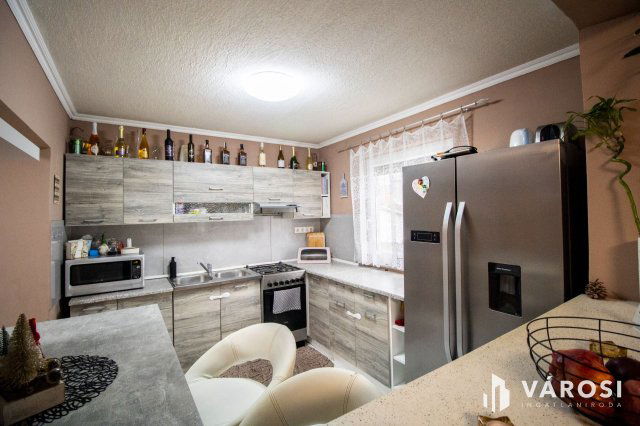 Eladó családi ház, Vésztőn 21.49 M Ft, 3 szobás