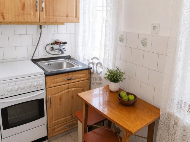 Eladó téglalakás, XX. kerületben, Kossuth Lajos utcában
