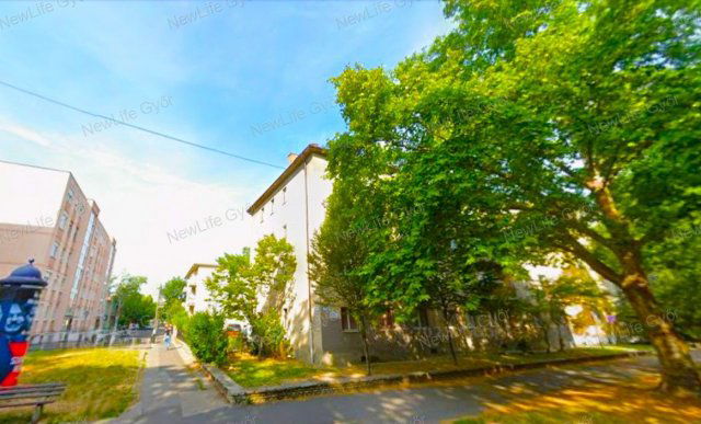 Eladó téglalakás, Győrött 49.9 M Ft, 2 szobás