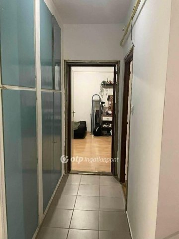 Eladó téglalakás, Budapesten, XXI. kerületben 55.9 M Ft