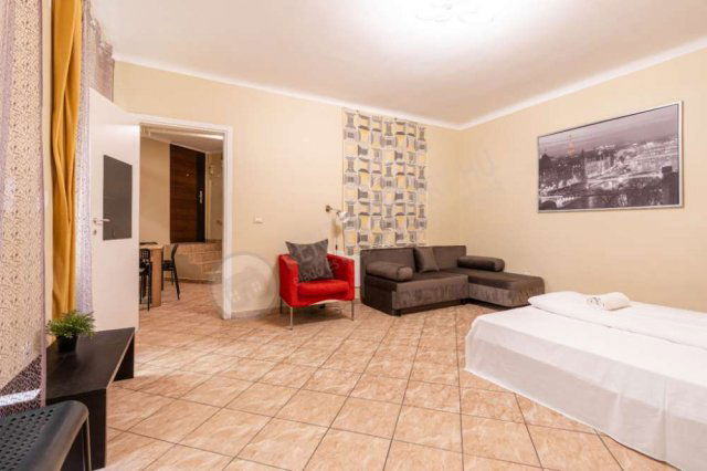 Kiadó téglalakás, albérlet, VI. kerületben, Révay közben