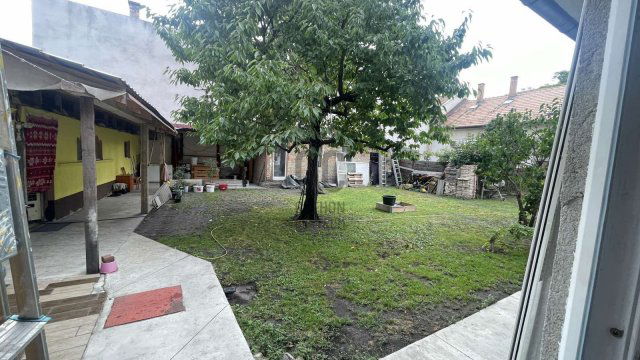 Eladó téglalakás, Budapesten, X. kerületben, Bolgár utcában