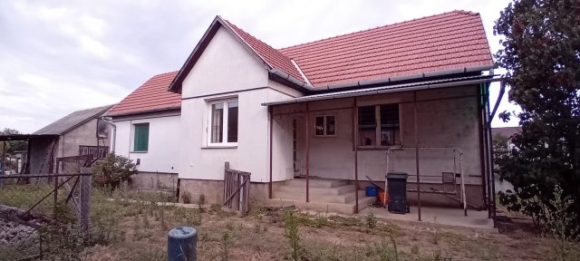 Eladó családi ház, Kisvárdán 35 M Ft, 2+1 szobás
