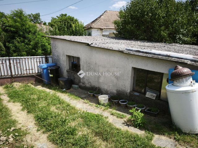 Eladó családi ház, Belvárdgyulán 27.9 M Ft, 4 szobás