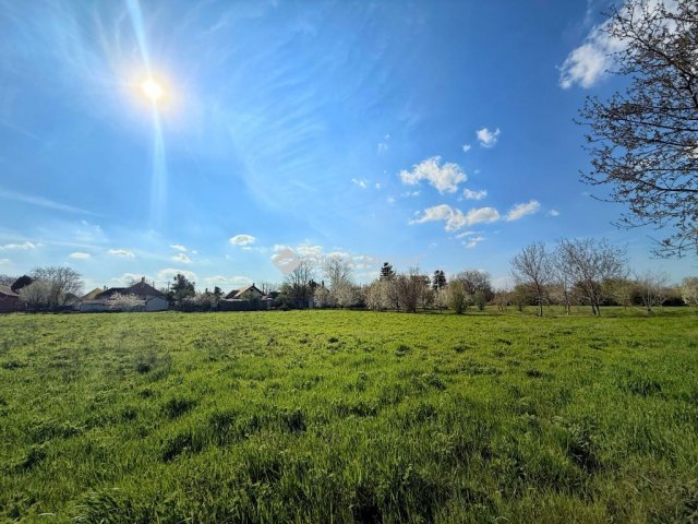 Eladó telek, Abában 10 M Ft / költözzbe.hu