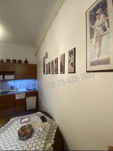 Eladó téglalakás, Budapesten, VIII. kerületben 88 M Ft, 2 szobás