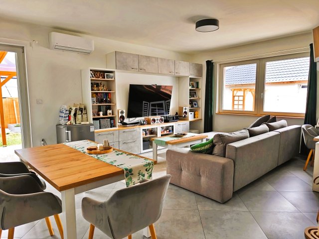 Eladó ikerház, Kakucson 96.99 M Ft, 4 szobás