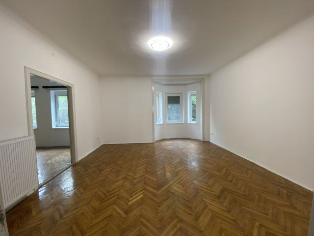 Kiadó téglalakás, albérlet, Kiskunhalason 150 E Ft / hó