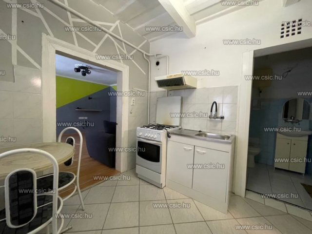 Eladó családi ház, Pécelen 62.95 M Ft, 3 szobás