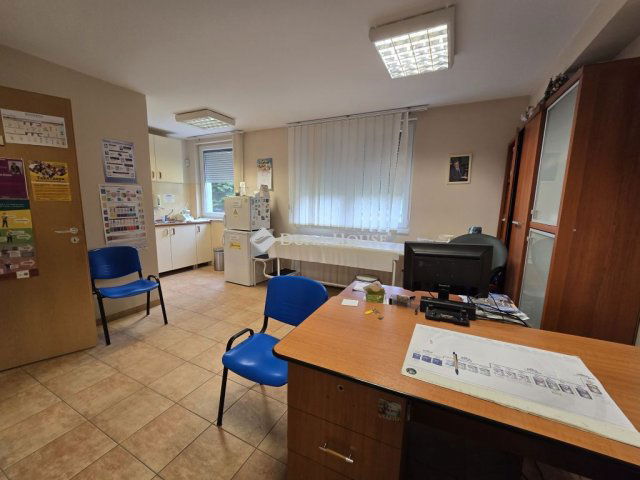 Kiadó üzlethelyiség, Kozármislenyen 250 E Ft / hó, 2 szobás