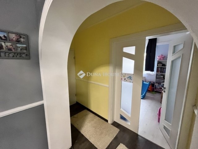 Eladó családi ház, Tökölön 94.9 M Ft, 4 szobás