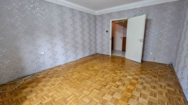 Eladó téglalakás, Nyíregyházán 34.5 M Ft, 2 szobás