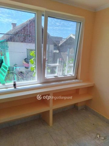 Eladó családi ház, Létavértesen 43.9 M Ft, 2+1 szobás