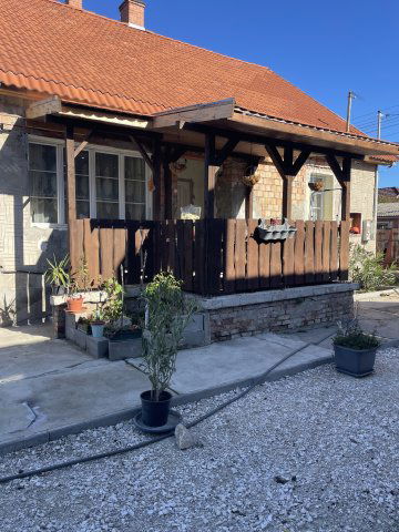 Eladó családi ház, Abonyban 25.99 M Ft, 2 szobás